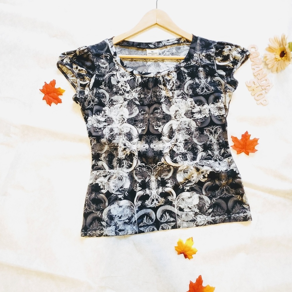 Worthington short sleeve blouse. Size M stretch